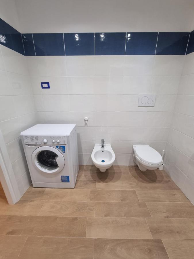 Il Nido Central Flat Бари Екстериор снимка