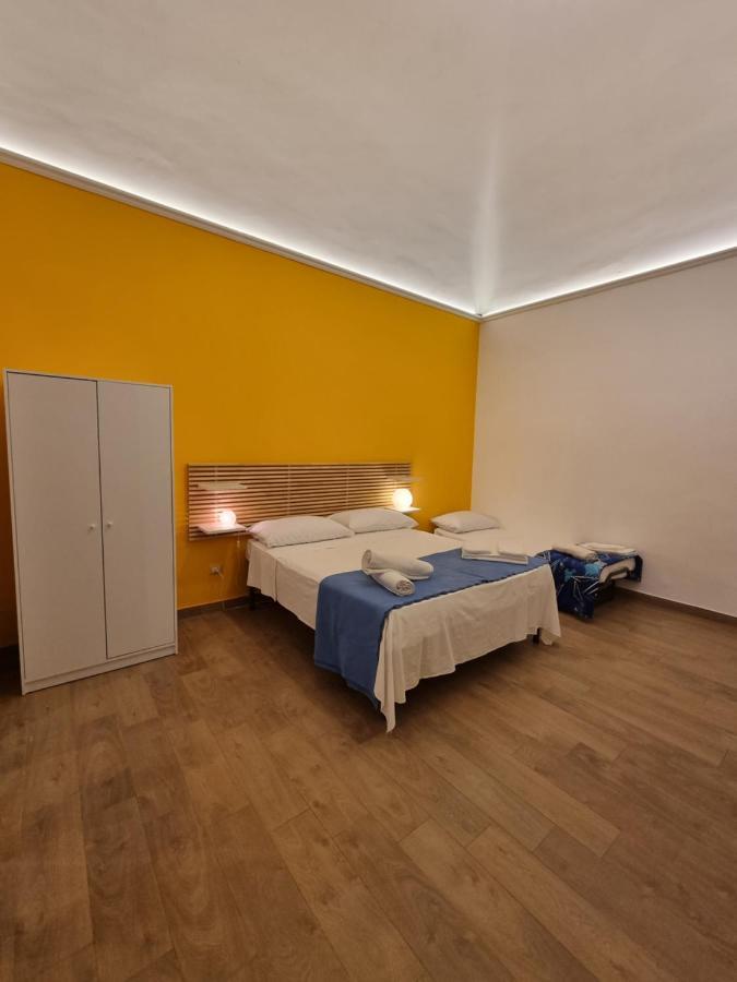 Il Nido Central Flat Бари Екстериор снимка