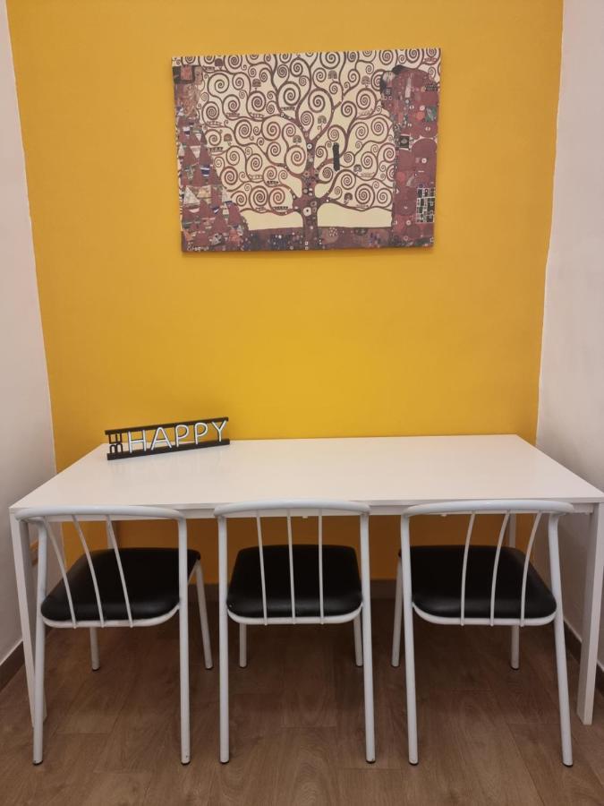 Il Nido Central Flat Бари Екстериор снимка